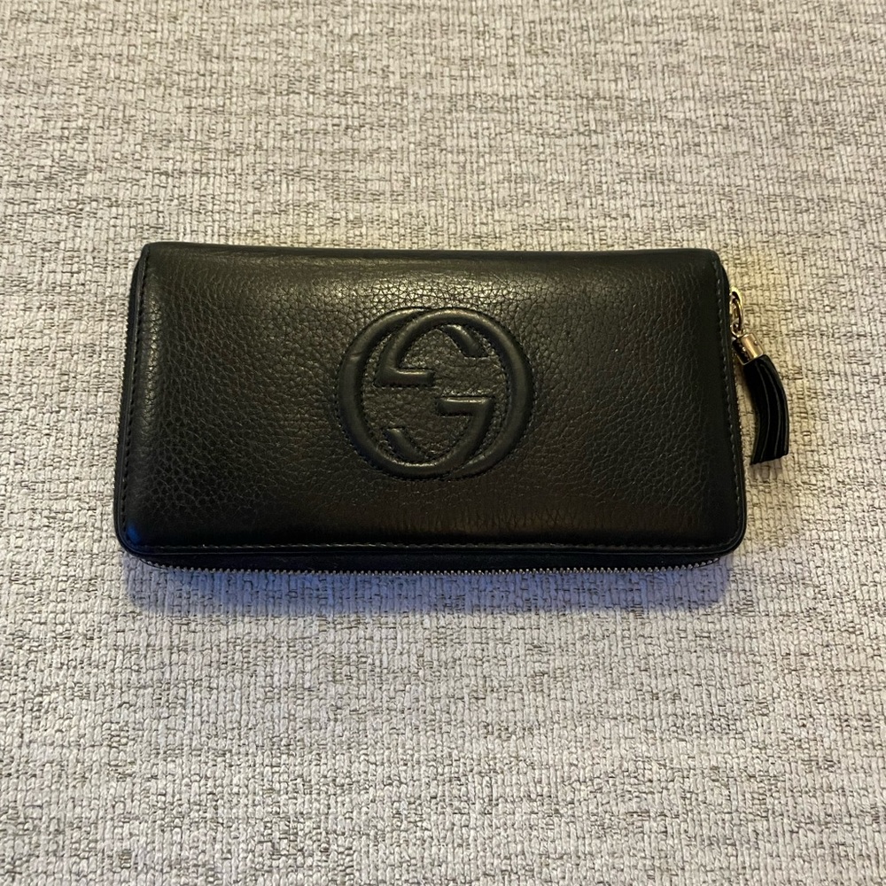 Gucci wallet